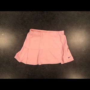 Nike - tennis/workout skirt